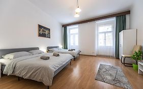 Wenceslas Square 2 Bedroom Apartment