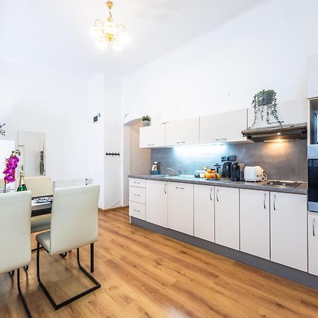 Wenceslas Square 2 Bedroom Apartment Praga Zewnętrze zdjęcie